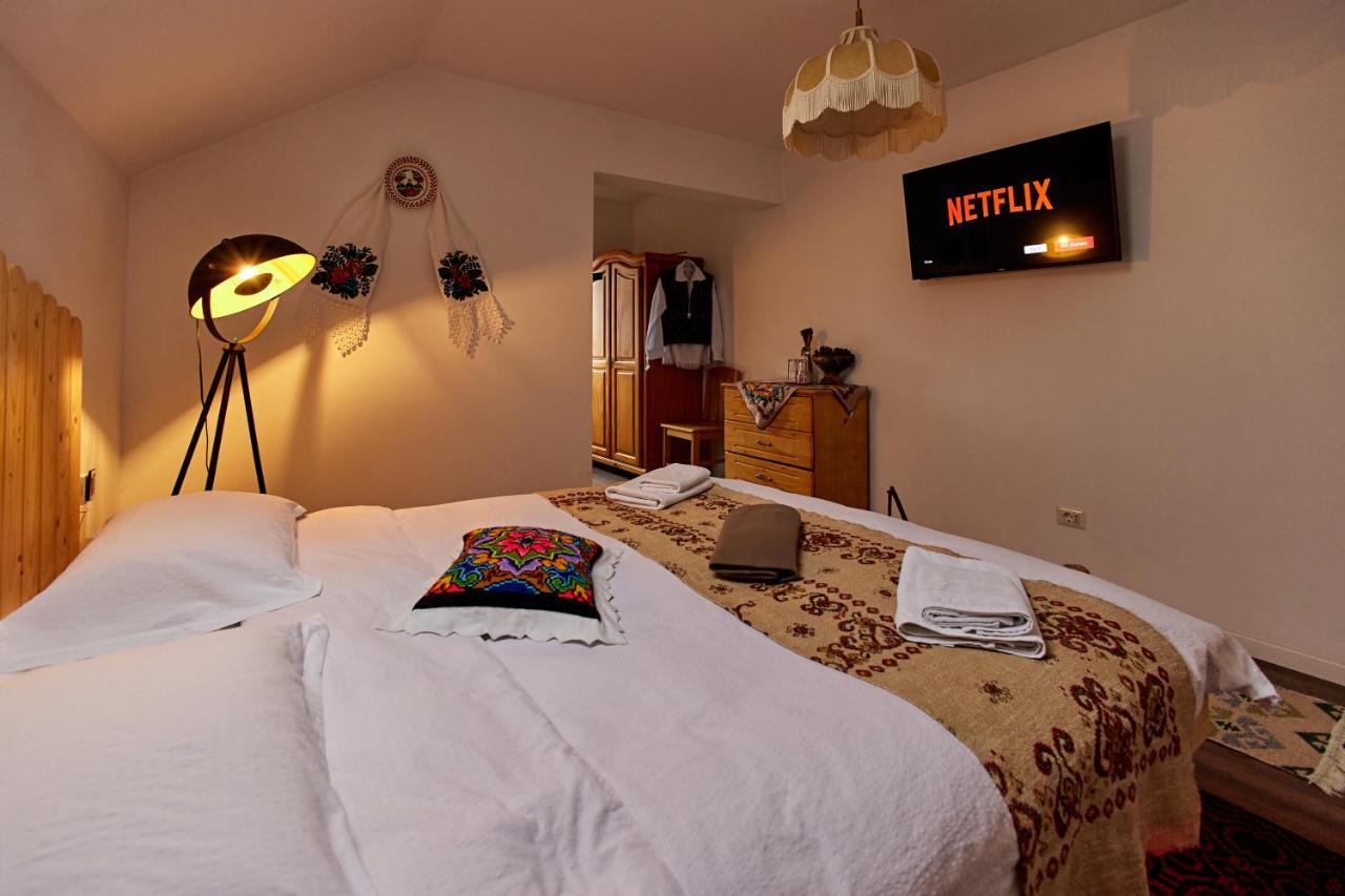 Gradina Lu' Ion "A Home Away From Home" (Adults Only) Vişeu de Sus Dış mekan fotoğraf