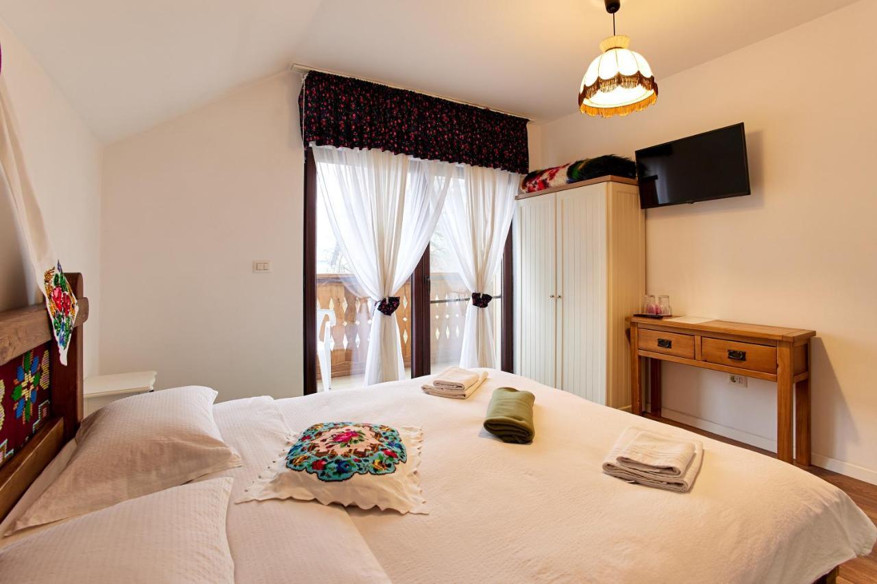 Gradina Lu' Ion "A Home Away From Home" (Adults Only) Vişeu de Sus Dış mekan fotoğraf