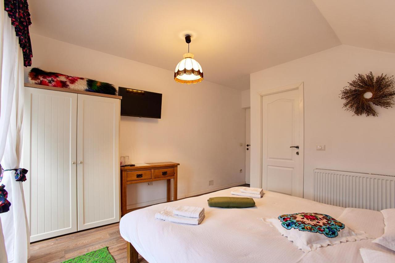Gradina Lu' Ion "A Home Away From Home" (Adults Only) Vişeu de Sus Dış mekan fotoğraf